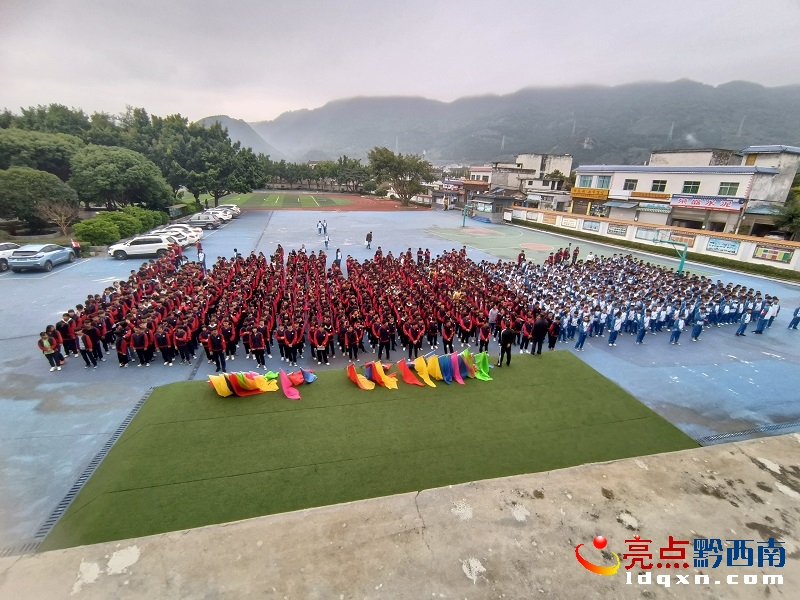 �d�x���S���ЌW(xu��)�_(k��i)չ�\(ch��ng)��ȱʧͻ����(w��n)�}���(xi��ng)�����Є�(d��ng)