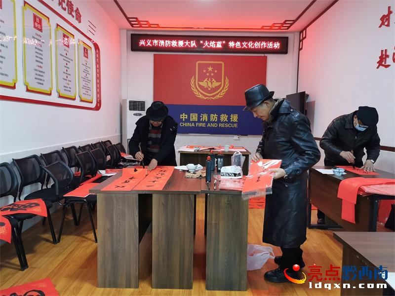 �d�x�С������{(l��n)���_չ����(li��n)��ɫ�Ļ���(chu��ng)�����