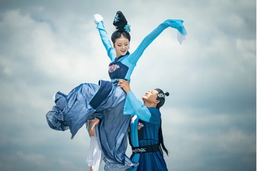 ���׌���Ŵ����С���ϼ�ʹ�Խ�r��?������F�ݵ�Ӳ��ɽˮ