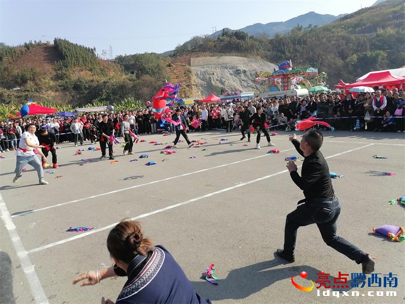 �Ժ�h�e�еڶ��á������忷���������