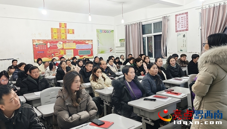 �d�x�бP��·С�W���_�_�W�����L�� ��У�����ن���