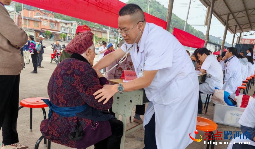 �d�x�������tԺ�ڶ�ʮ�����x�\������M�f��悰��t��