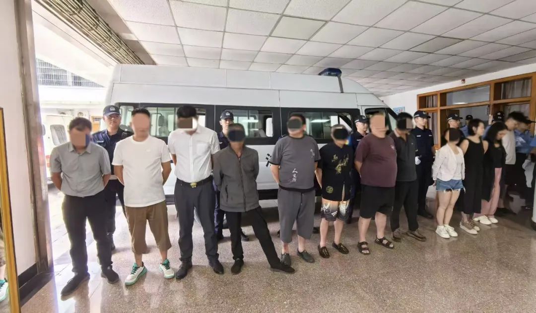 ����18�ˣ����е�λ370�fԪ | �d�x��Ժ���F�ڈ��С��o���̡� ��허����Є�