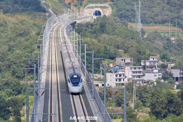 ������ͨ���F���ڼ����P�d���F�ⲿ��늹���ȫ��Ͷ�\