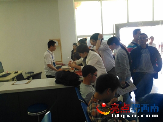 �����ˆT���ڞ鿼�������N��(b��o)�������P(gu��n)���}.jpg