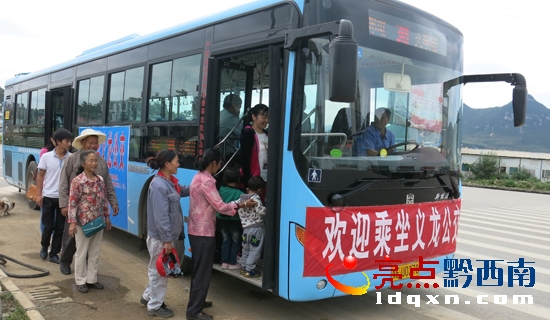 �D�鿿վ�Ĺ���3·���˿��ų���܇(ch��).jpg