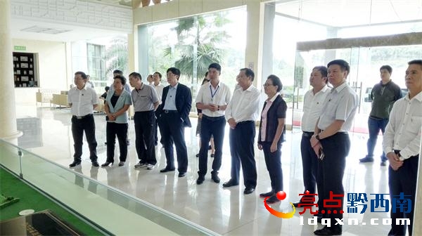 ȫ�����f����ϯ���r���h���볣�ո���ϯ���Է�һ���^������¡޲���ס�����Ƭ.jpg