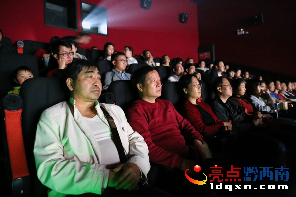 �D2���D�鹫·�ɲ������۾�������^��늾������������ҵć���..JPG