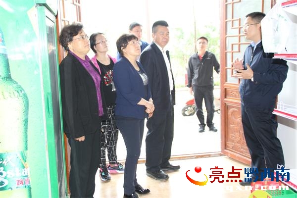 聽取阿妹戚托特色小鎮介紹.JPG