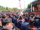 ����(m��ng)��֮�á����͹����v���d�xվ����(ch��ng)���(d��ng)��ِ�ČW(xu��)У�e��